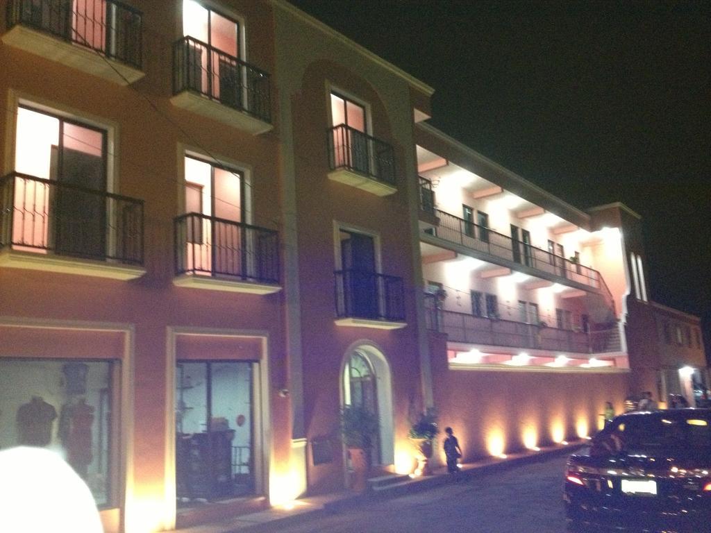 Hotel Rosalia Valladolid  Exterior foto